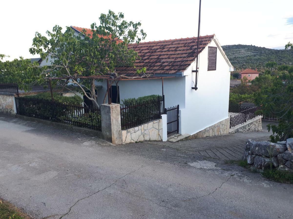 Luminaria Solis Vacation Home 로고즈니차 외부 사진
